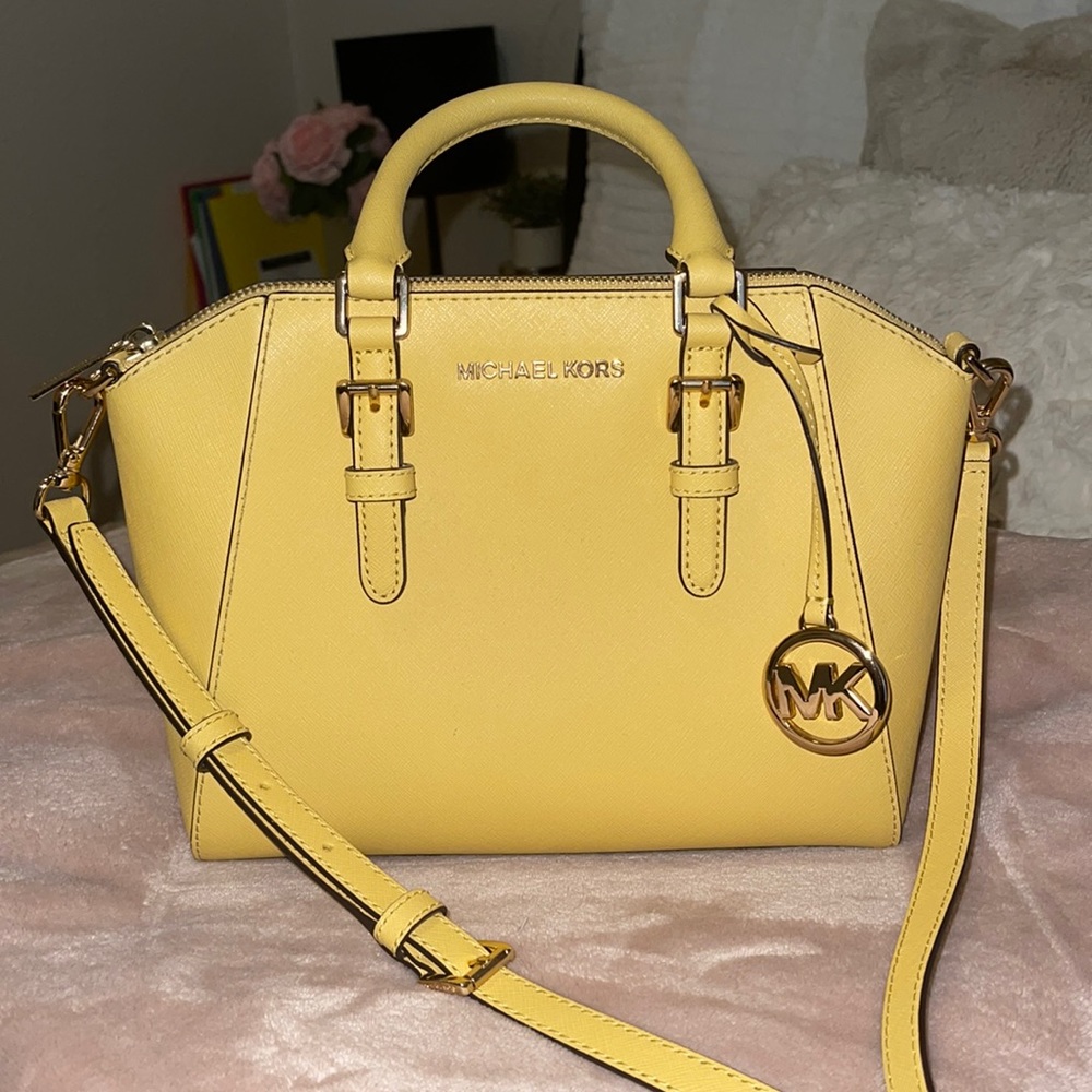 Michael Kors Cross Body